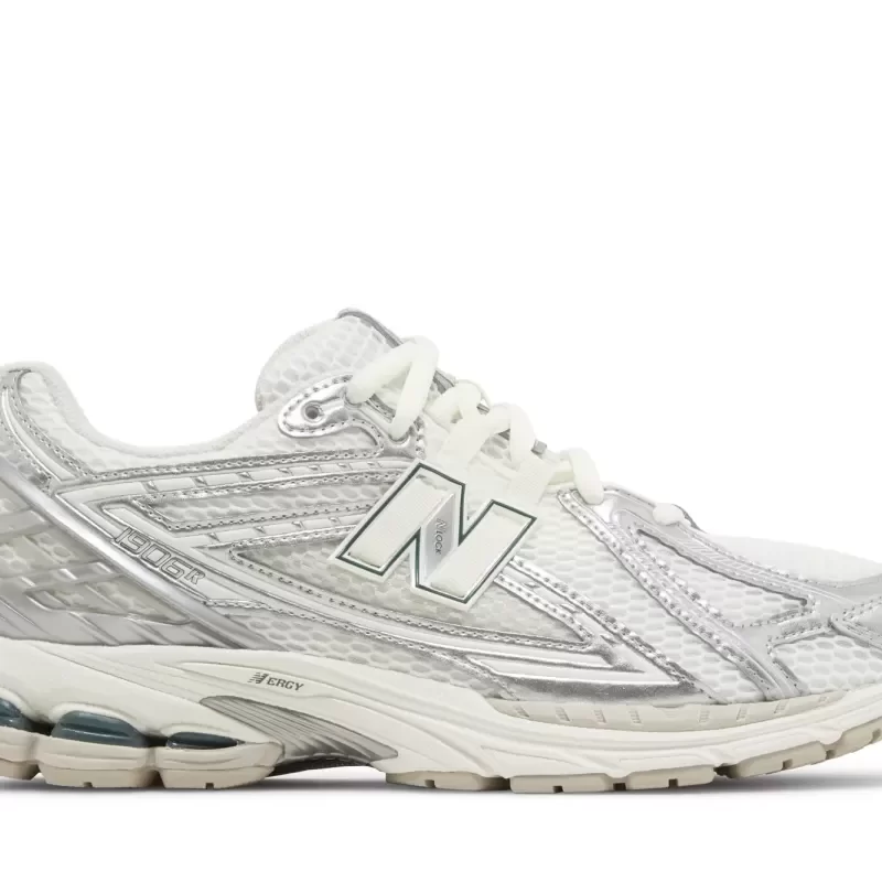 New Balance 1906R 'Silver Metallic Cream' M1906REE
