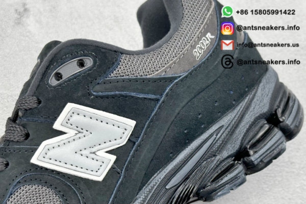 New Balance 2002R 'Black Grey' M2002RBV - Image 2