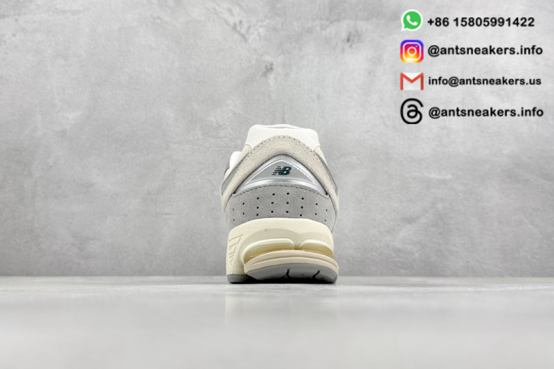 New Balance 2002R 'Linen' M2002REK