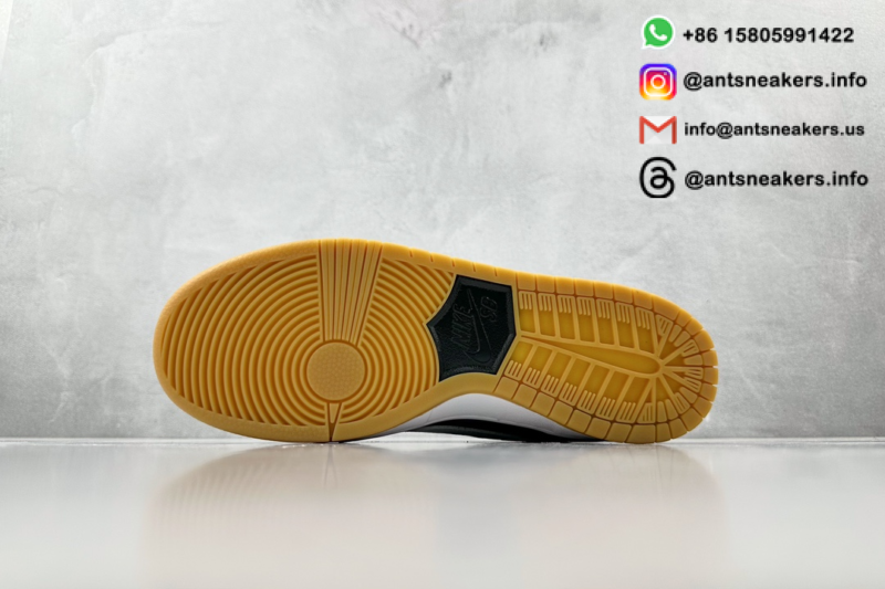 Nike Dunk Low SB 'Black Gum' CD2563-006