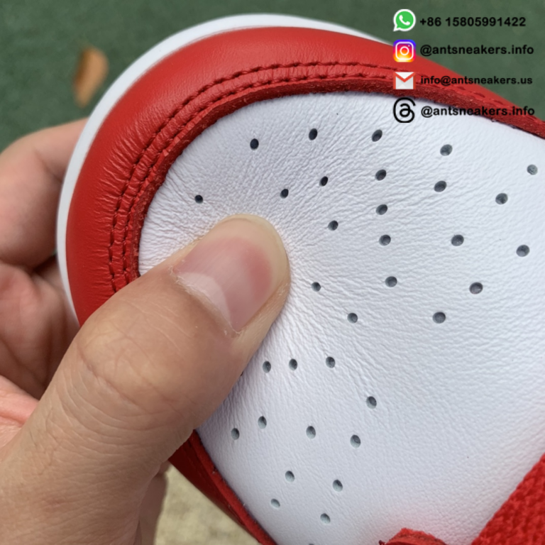 Nike SB Dunk Low Retro SP 'St. John's' CU1727-100 - Image 18