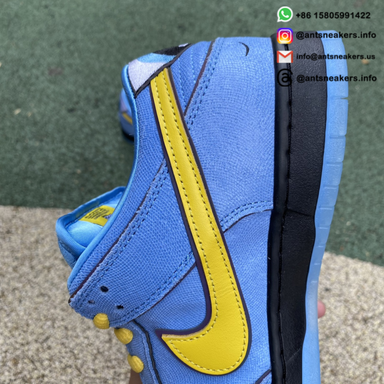 The Powerpuff Girls x Nike Dunk Low Pro SB QS 'Bubbles' FZ8320-400 - Image 7