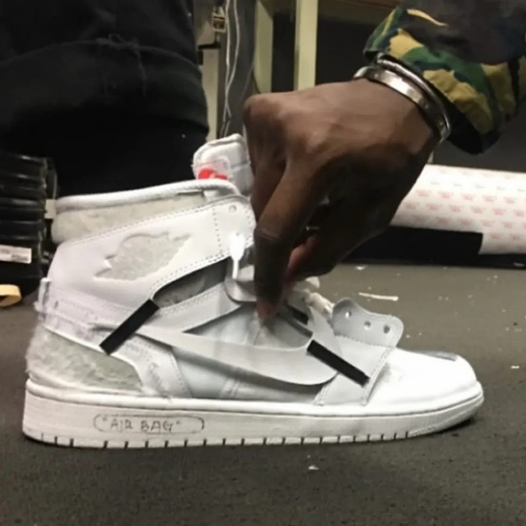 Off-White x Jordan returns next year! Early Virgil-built AJ1 Sample ...