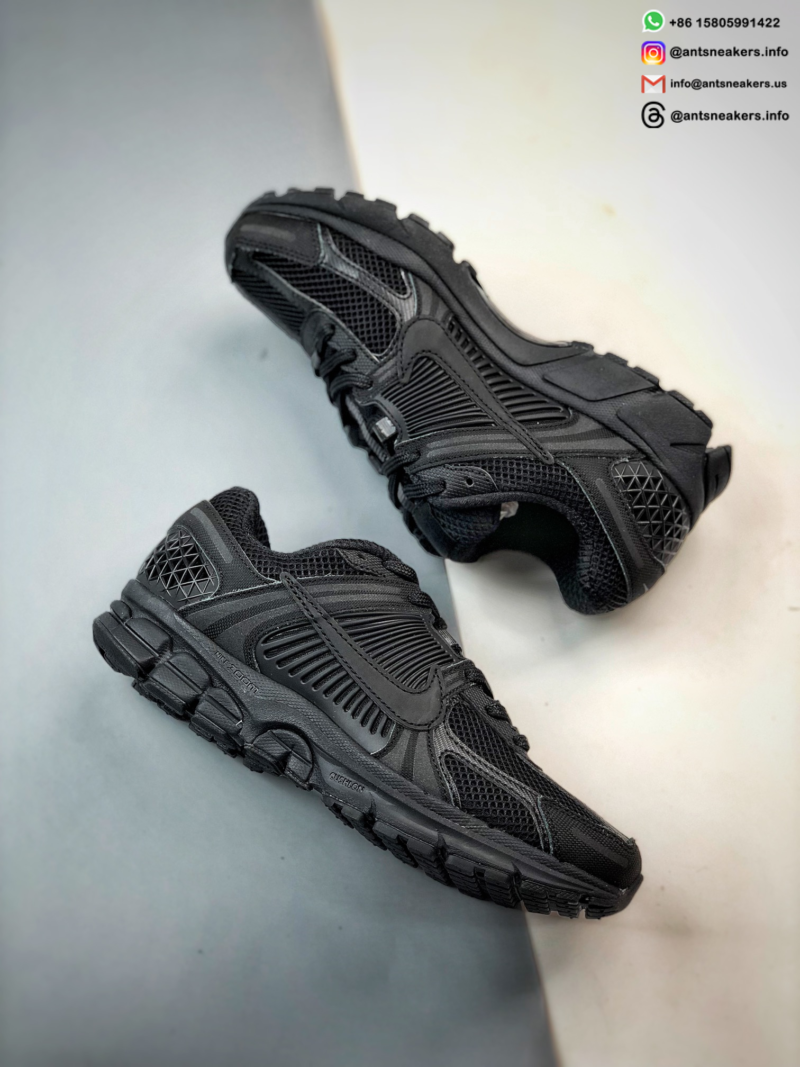 Nike Air Zoom Vomero 5 'Triple Black' BV1358-003