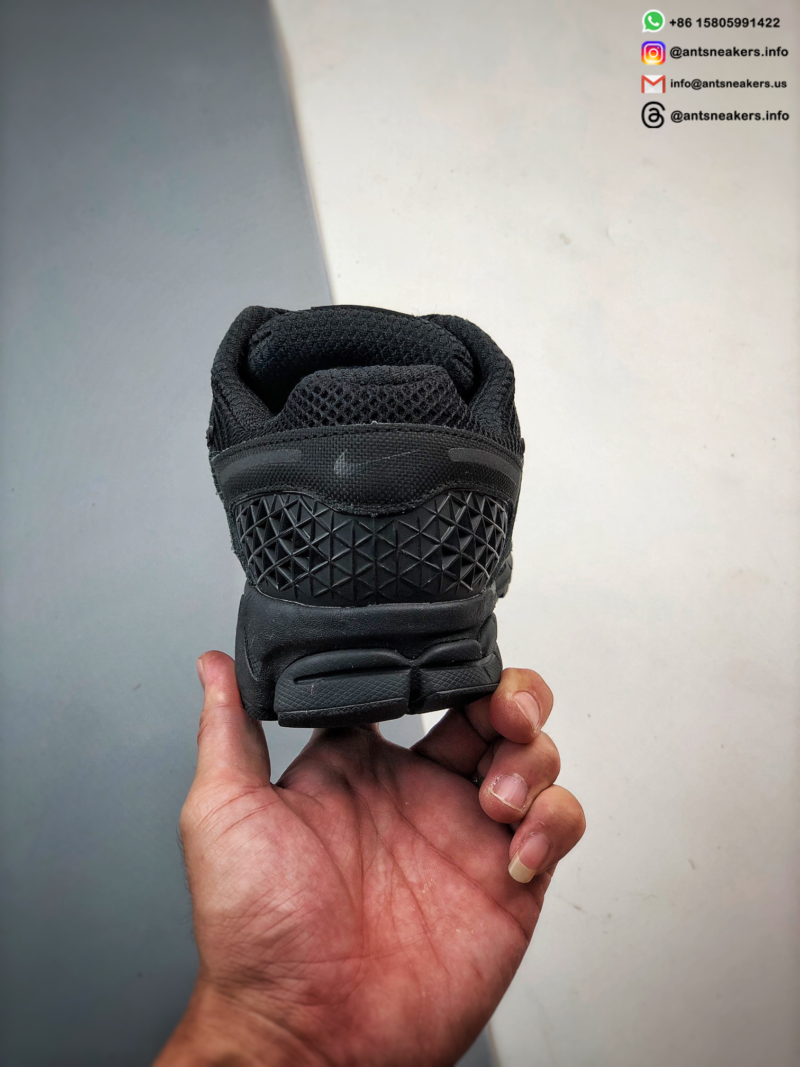 Nike Air Zoom Vomero 5 'Triple Black' BV1358-003