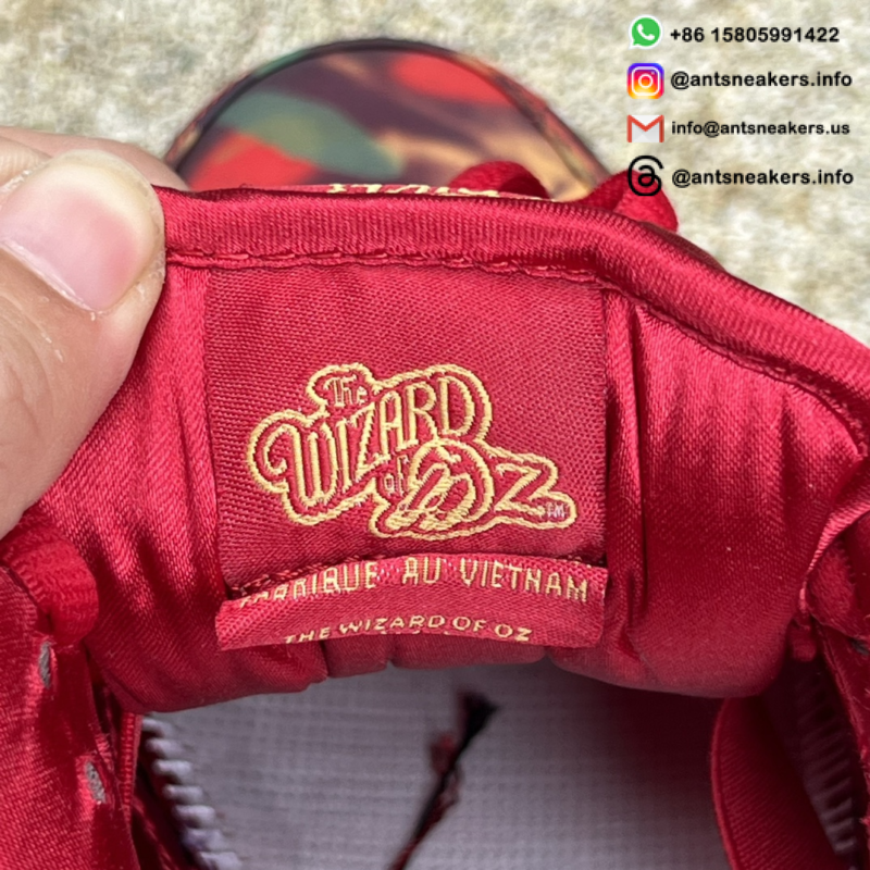The Wizard of Oz x Nike Dunk Low SB 'Poppy Field' FZ1291-600
