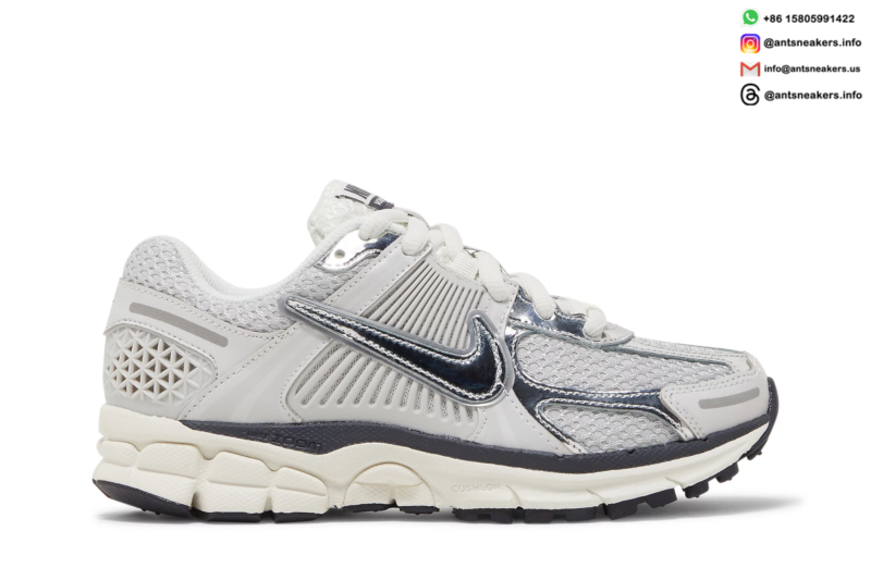 Wmns Nike Air Zoom Vomero 5 'Photon Dust Metallic Silver' FD0884-025