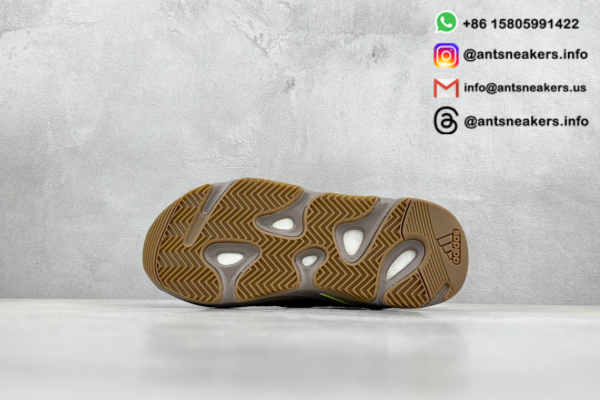 Yeezy Boost 700 'Mauve' EE9614 - Image 8