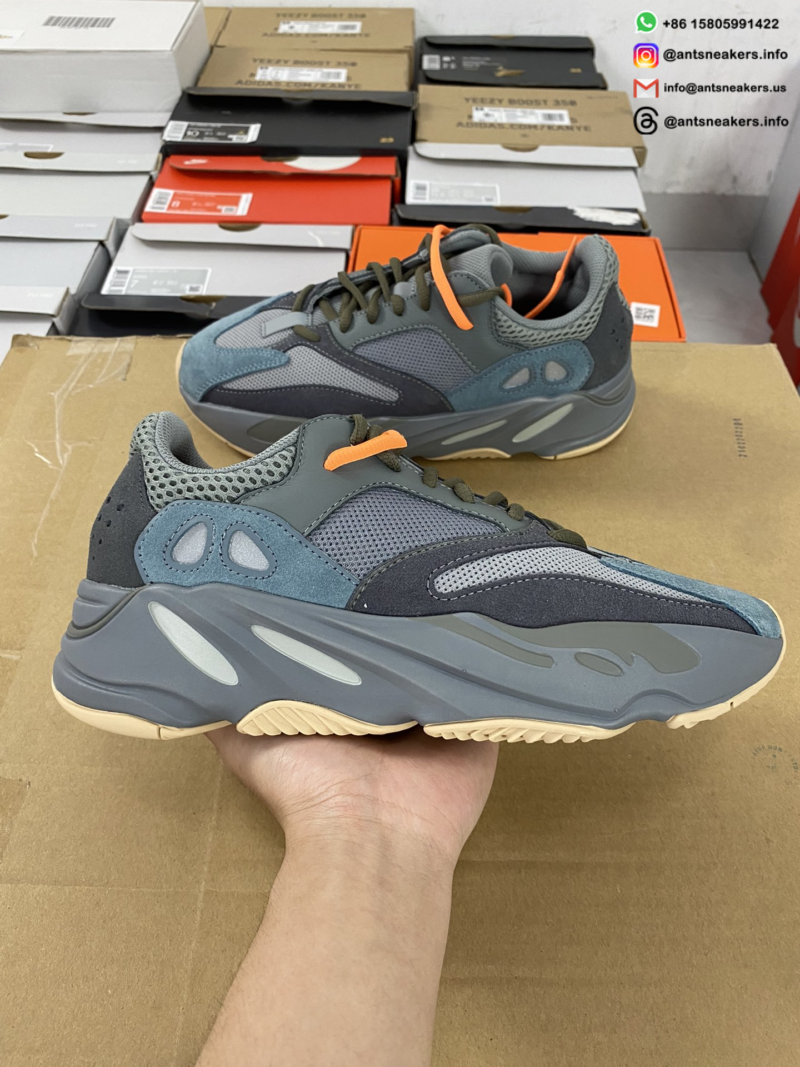 Yeezy Boost 700 'Teal Blue' FW2499