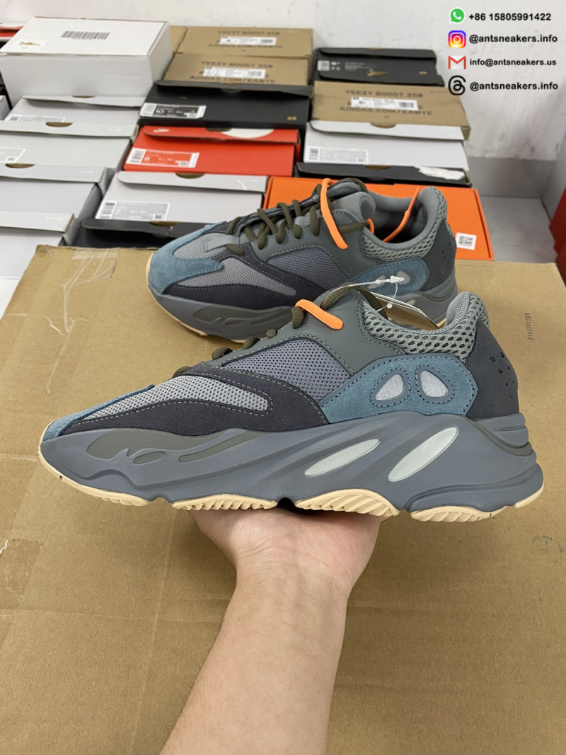 Yeezy Boost 700 'Teal Blue' FW2499