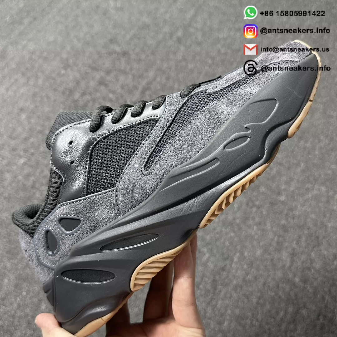 Yeezy Boost 700 'Utility Black' 2023 FV5304-23