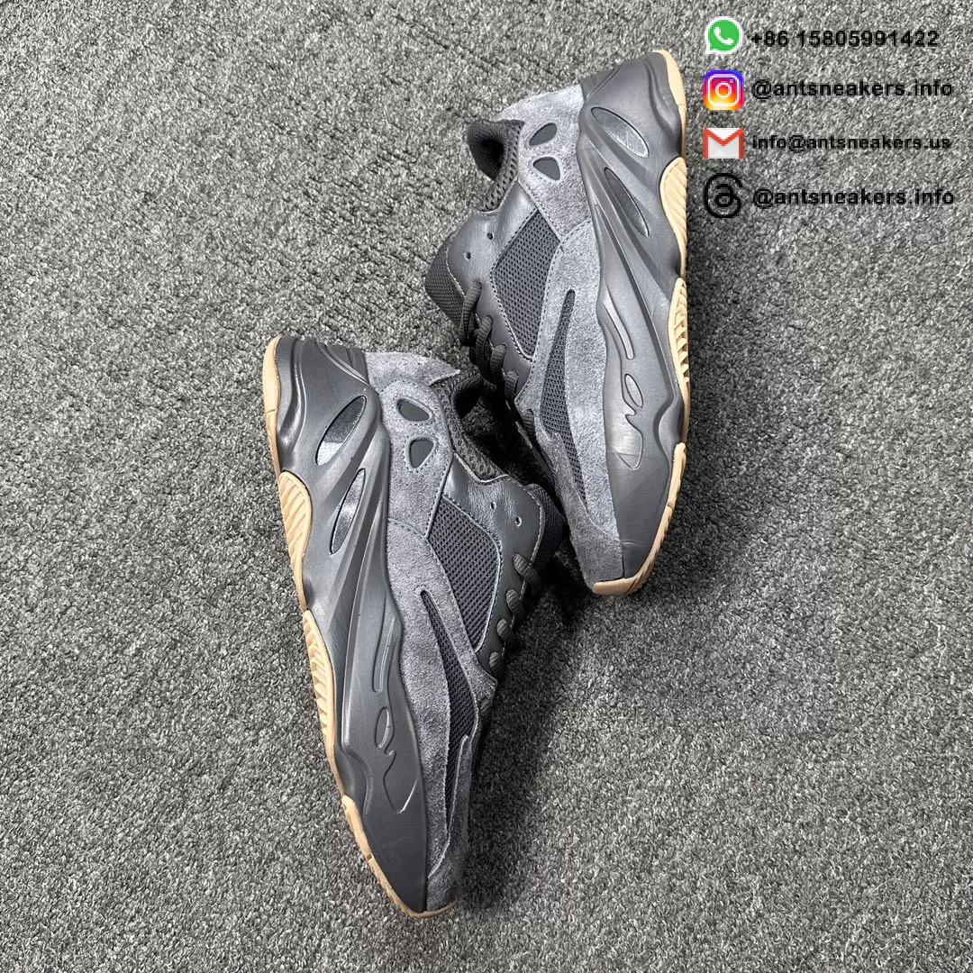 Yeezy Boost 700 'Utility Black' 2023 FV5304-23