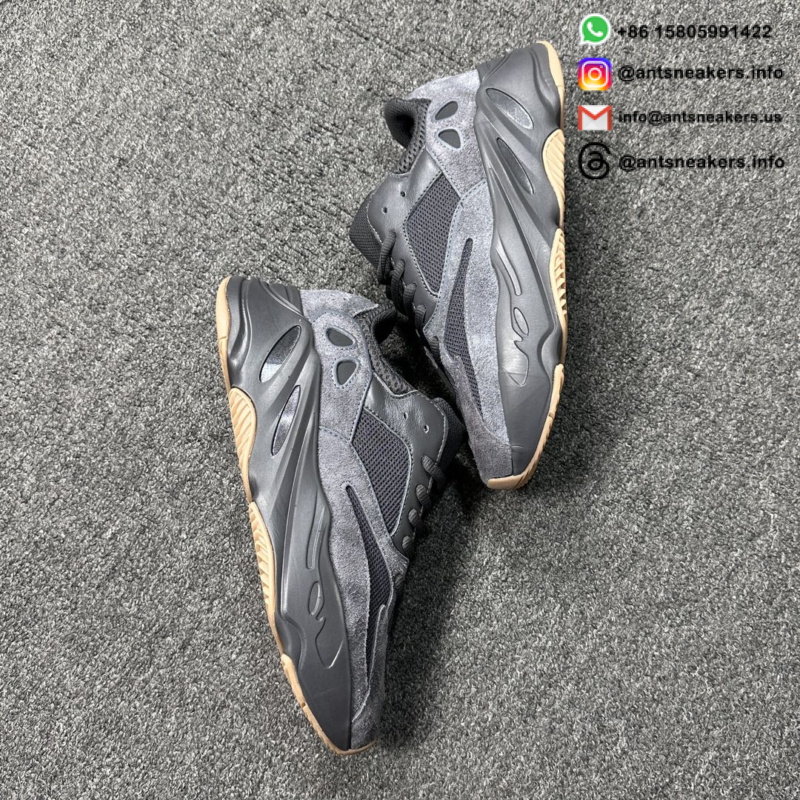 Yeezy Boost 700 'Utility Black' 2023 FV5304-23