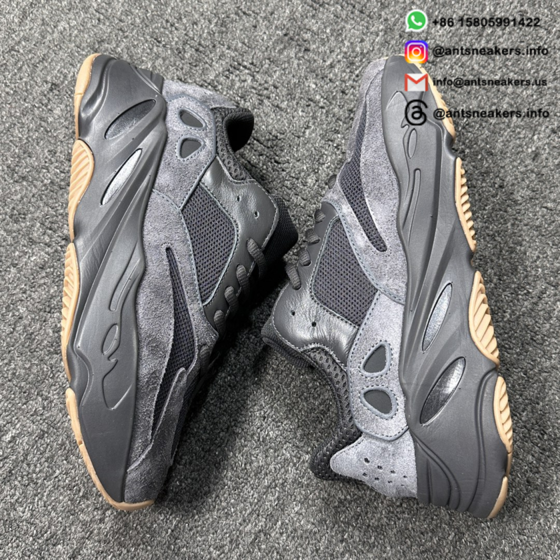 Yeezy Boost 700 'Utility Black' 2023 FV5304-23