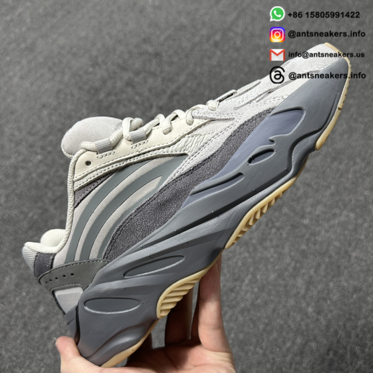 Yeezy Boost 700 V2 'Tephra' 2024 FU7914-24 - Image 2
