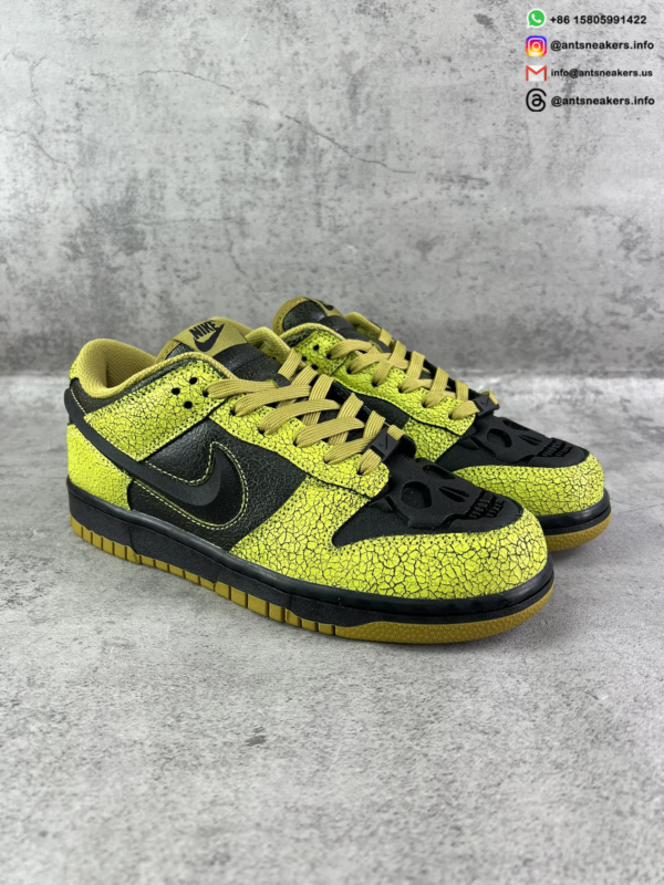 Nike Dunk Low 'Halloween Skull' HV6103-300 - Image 2