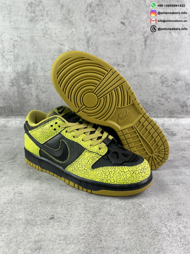 Nike Dunk Low 'Halloween Skull' HV6103-300
