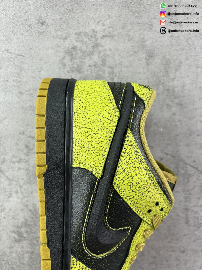 Nike Dunk Low 'Halloween Skull' HV6103-300