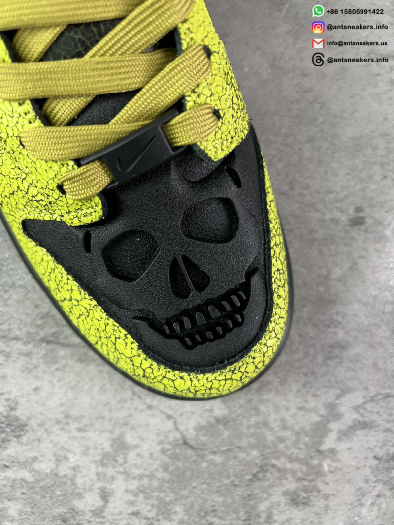 Nike Dunk Low 'Halloween Skull' HV6103-300