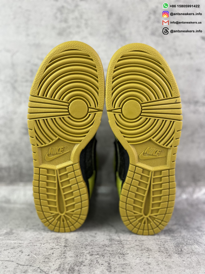 Nike Dunk Low 'Halloween Skull' HV6103-300
