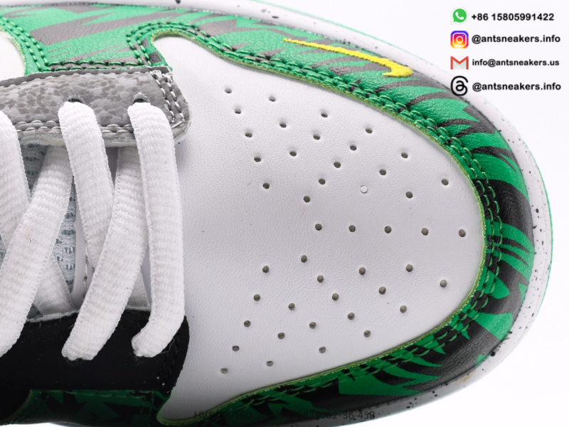 Nike Dunk Low 'What the Duck - University of Oregon Away' PE HV1454-100