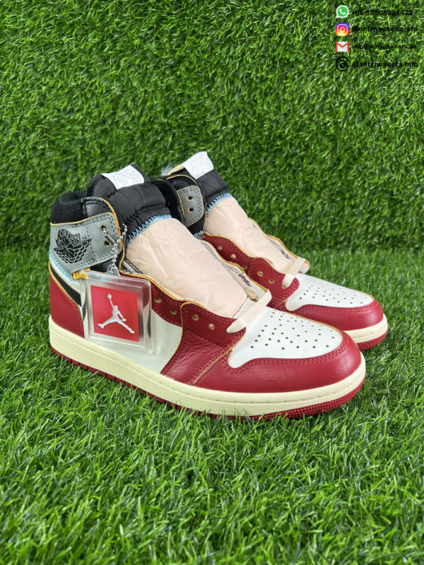 Union LA x Air Jordan 1 High OG 'Chicago Shadow' HV8563-600 - Image 2
