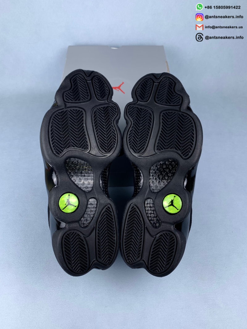 Air Jordan 13 Retro 'Black Cat' 414571-011