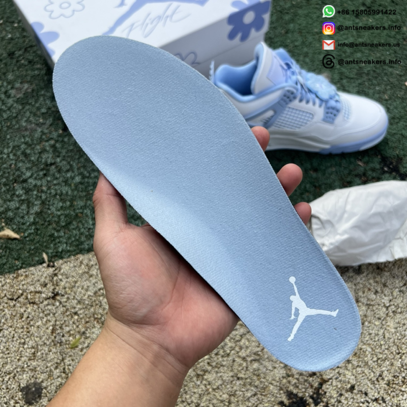 Wmns Air Jordan 4 Retro 'Forget Me Not' HV0823-100
