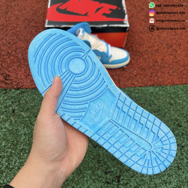 Air Jordan 1 Retro High OG 'UNC Reimagined' DZ5485-402