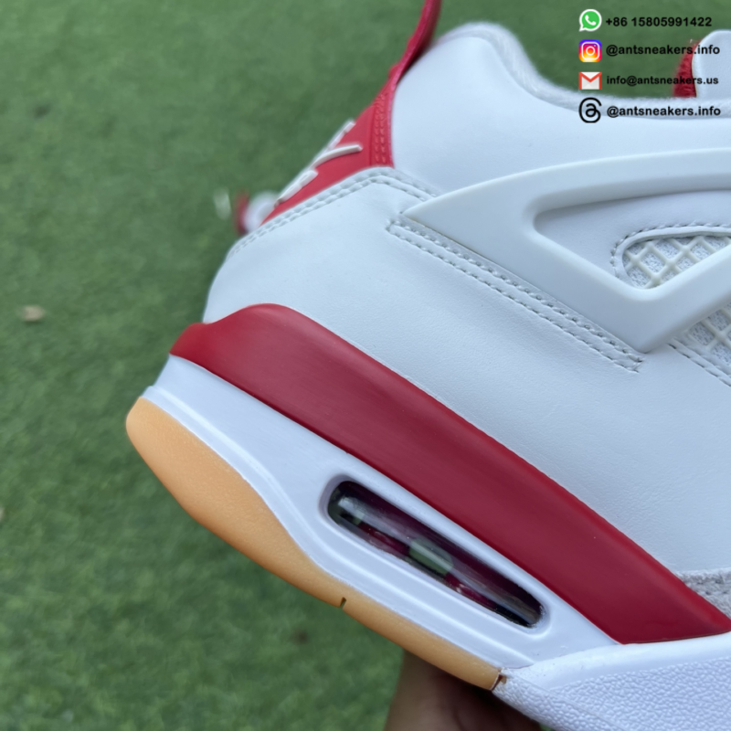 Nike SB x Air Jordan 4 Retro SP 'Varsity Red' Friends & Family DR5415-106