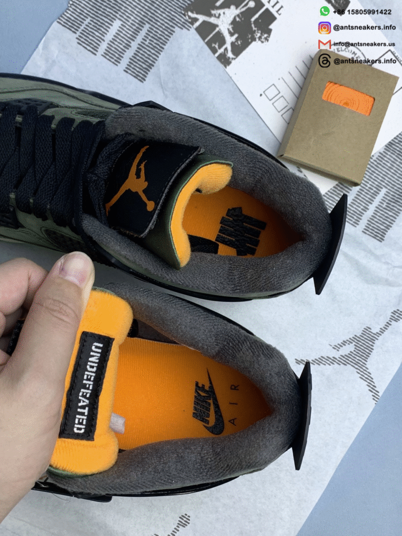 Undefeated x Air Jordan 4 Retro 2025 IB1519-200
