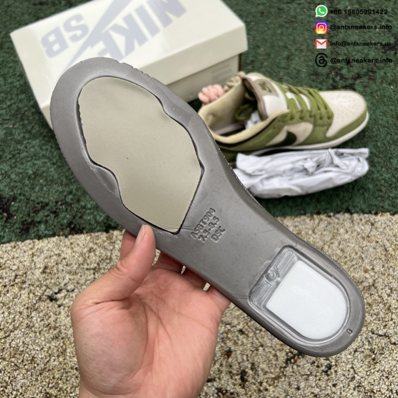 Yuto Horigome x Nike Dunk Low SB 'Matcha' HF8022-300