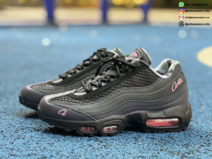 Corteiz x Air Max 95 SP 'Rules the World - Pink Beam' FB2709-001 - Image 2