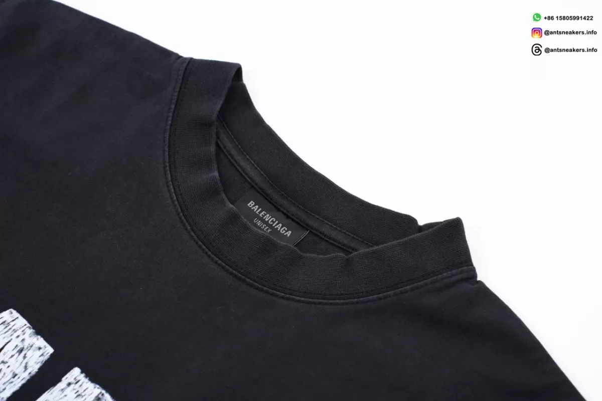 BALENCIAGA Hawaii Print T-Shirt Black Streetwear