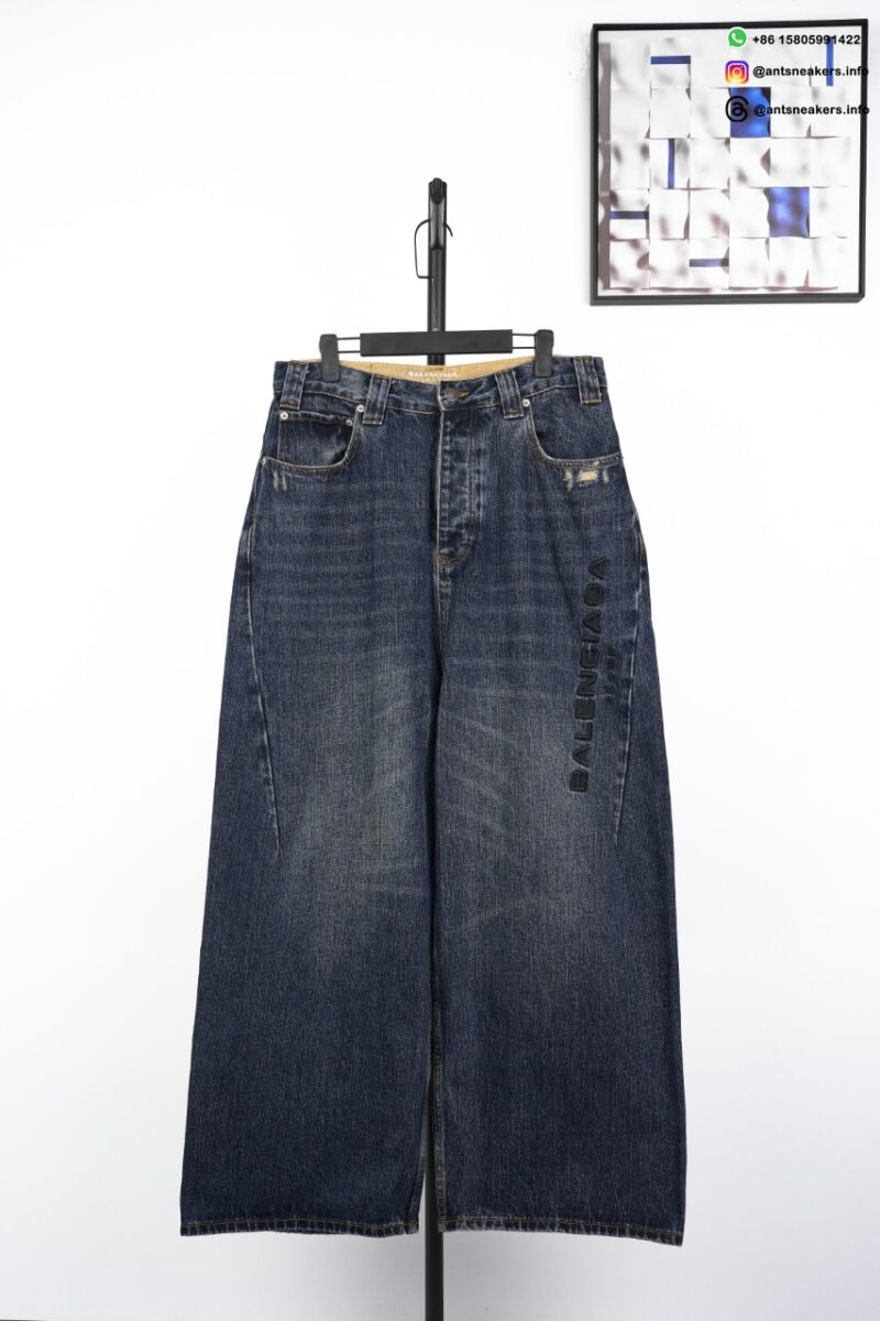 BALENCIAGA Side Embroidered Wide-Leg Jeans