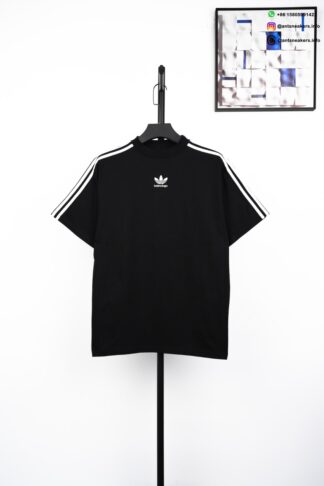 BALENCIAGA Trefoil Co-branded Short Sleeve T-Shirt Black