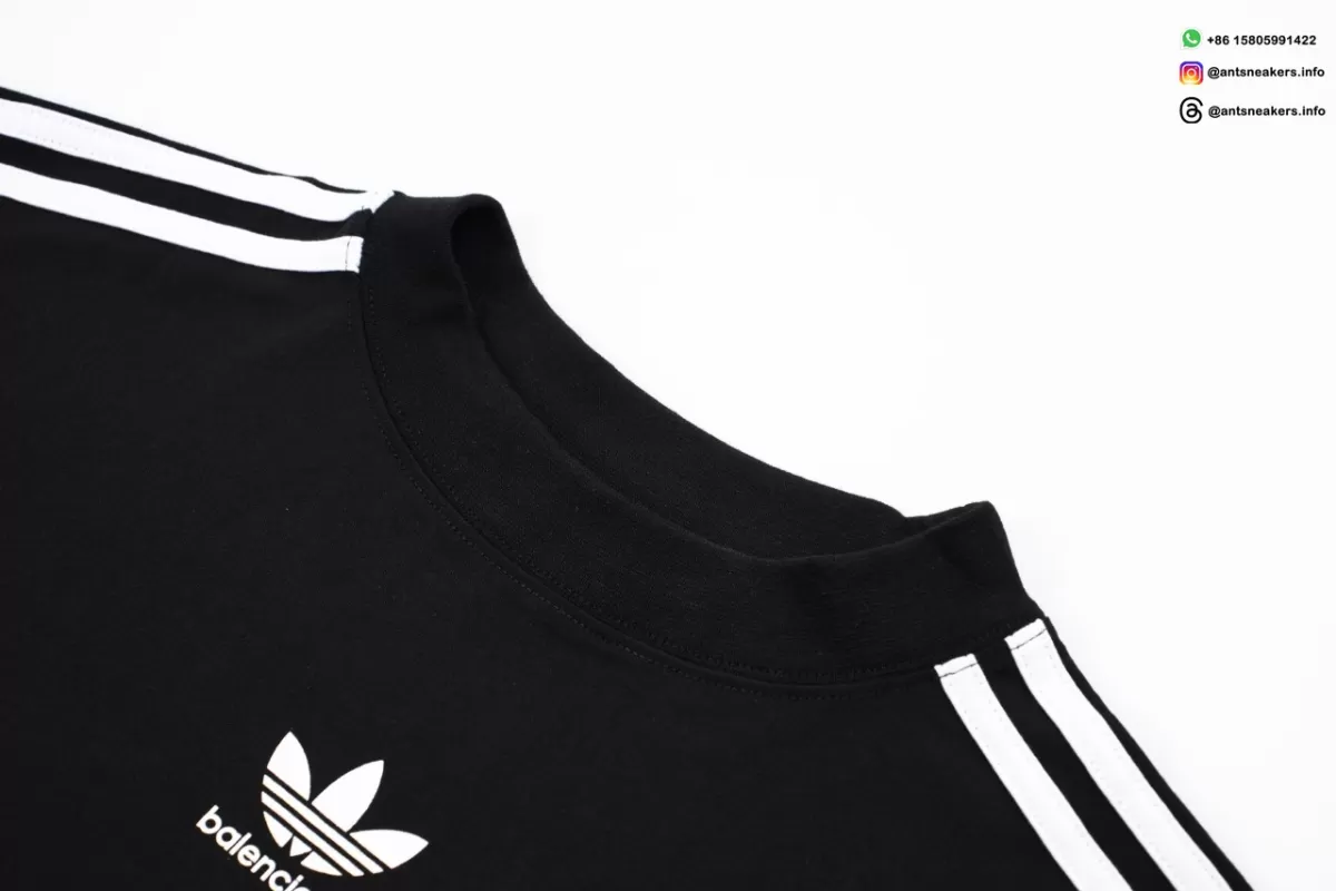 BALENCIAGA Trefoil Co-branded Short Sleeve T-Shirt Black