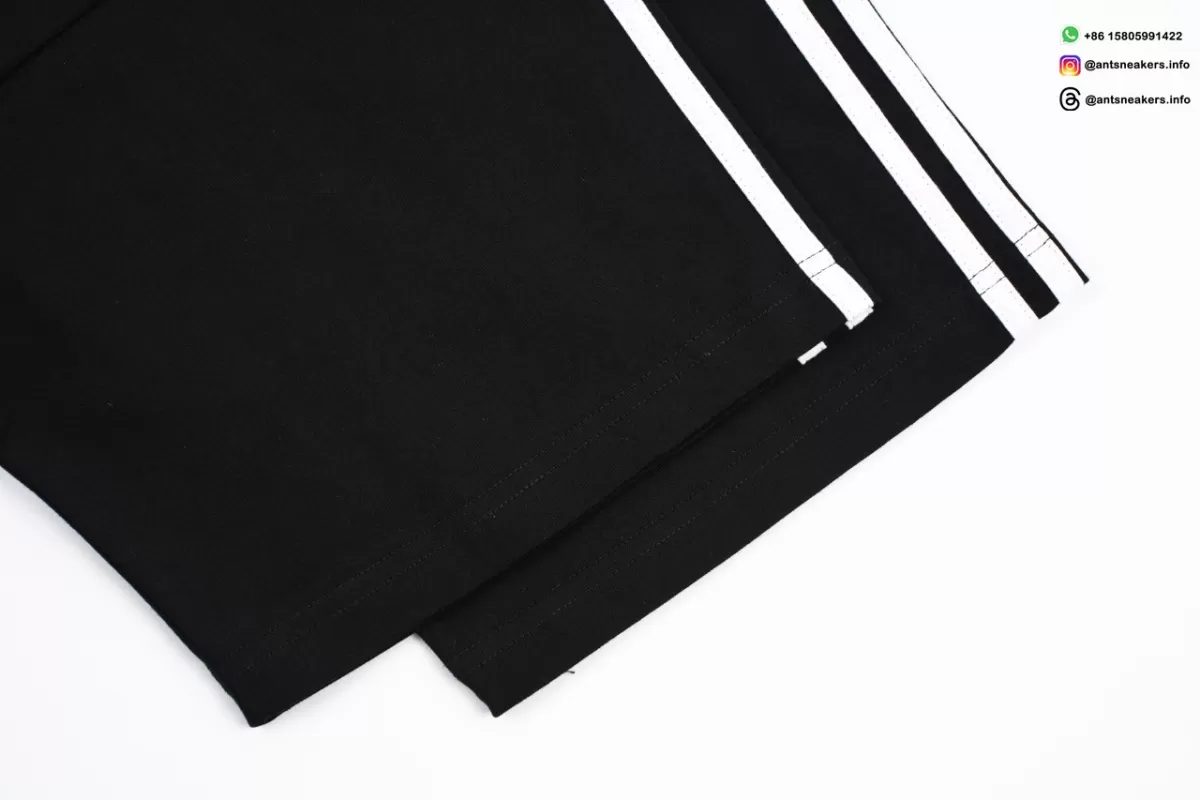 BALENCIAGA Trefoil Co-branded Short Sleeve T-Shirt Black