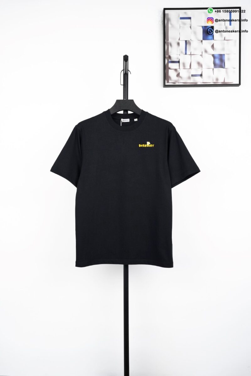 BURBERRY Cartoon Bee Embroidered Printed T-Shirt Black