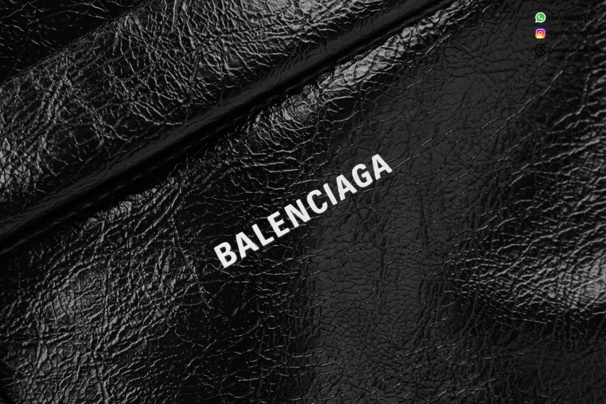 Balenciaga Men's Explorer Backpack in Black Arena lambskin 5032211VG071000