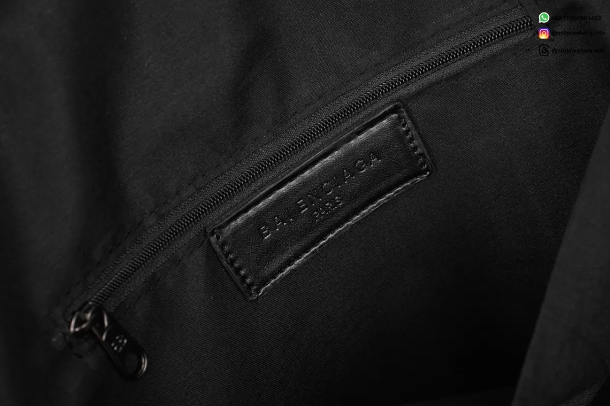 Balenciaga Men's Explorer Backpack in Black Arena lambskin 5032211VG071000