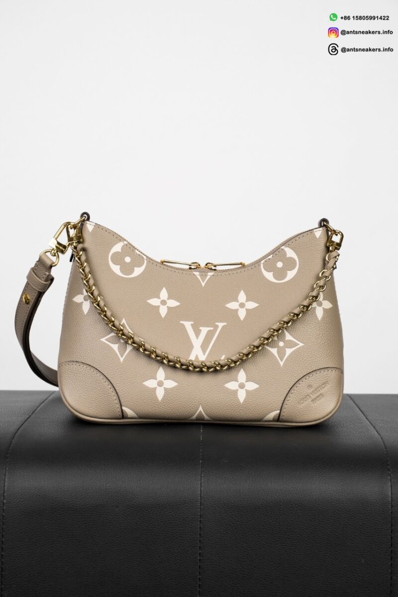 Louis Vuitton Boulogne PM Dove/Cream M13224