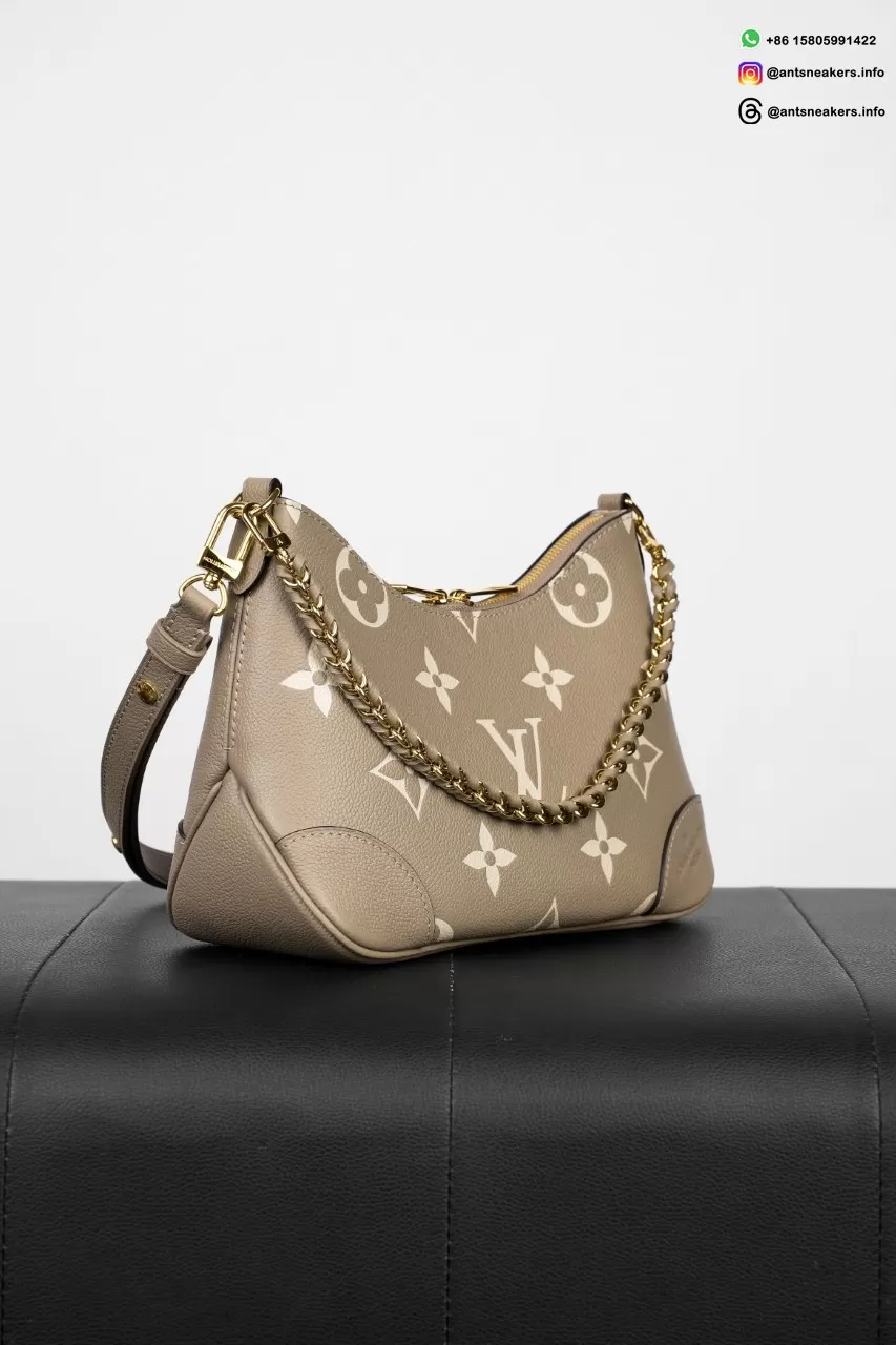 Louis Vuitton Boulogne PM Dove/Cream M13224 Chain Handbag