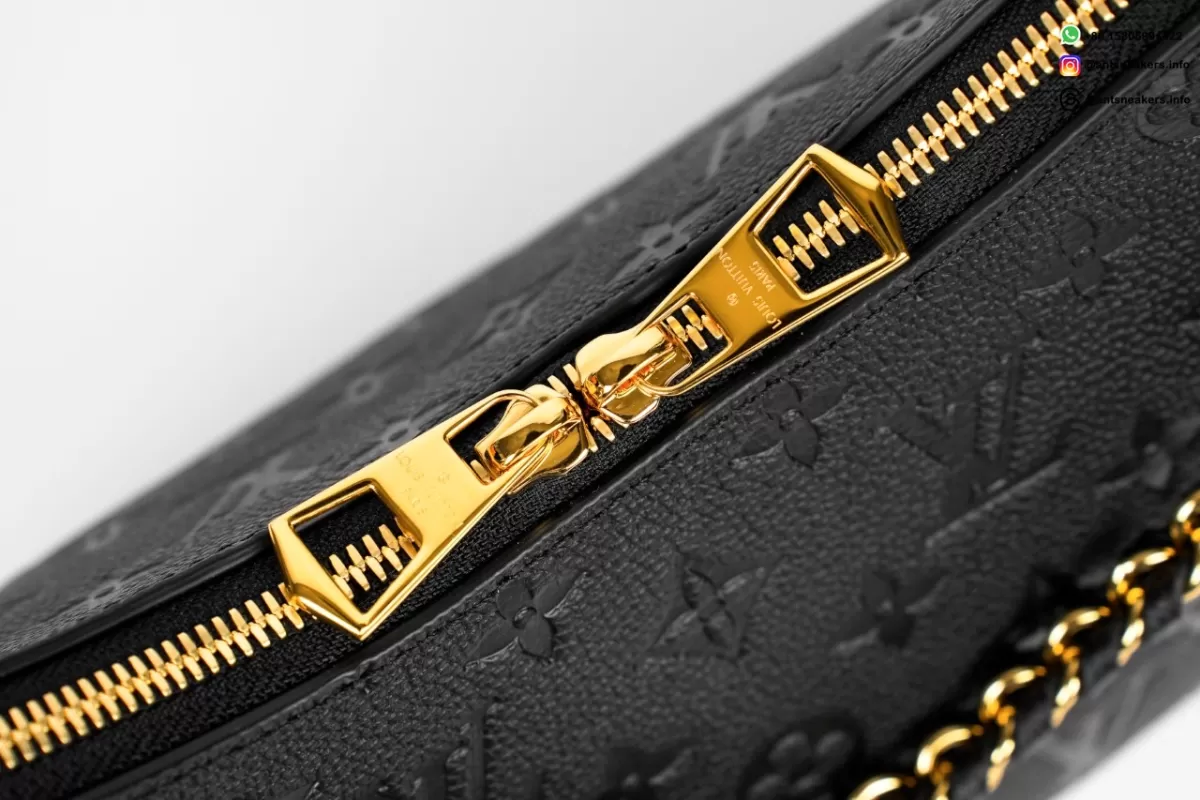 Louis Vuitton Boulogne PM M12930 Chain Handbag
