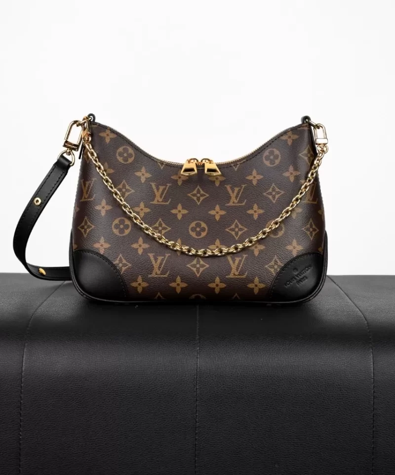 Louis Vuitton Boulogne PM M45831 Chain Handbag