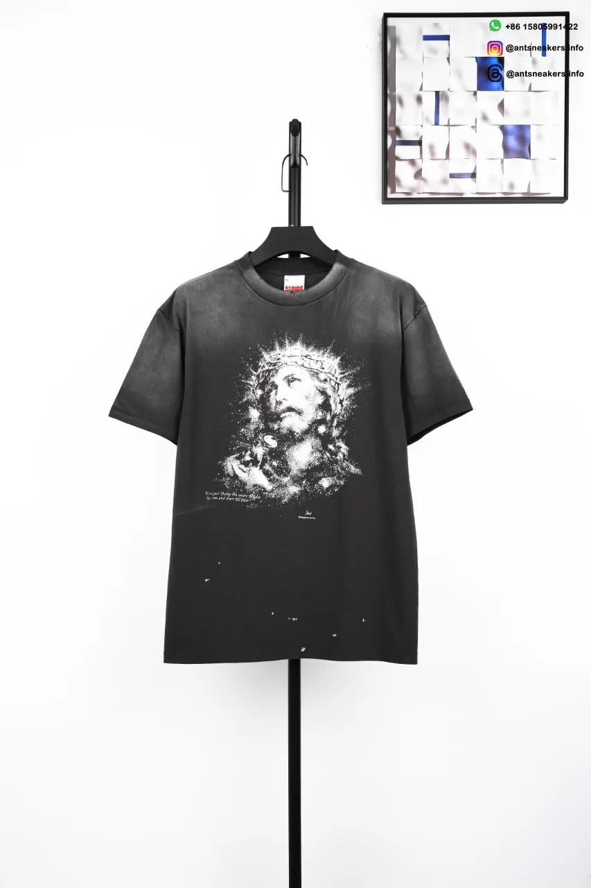 SAINT MICHAEL Luminous Crown of Thorns Jesus Print T-Shirt Black
