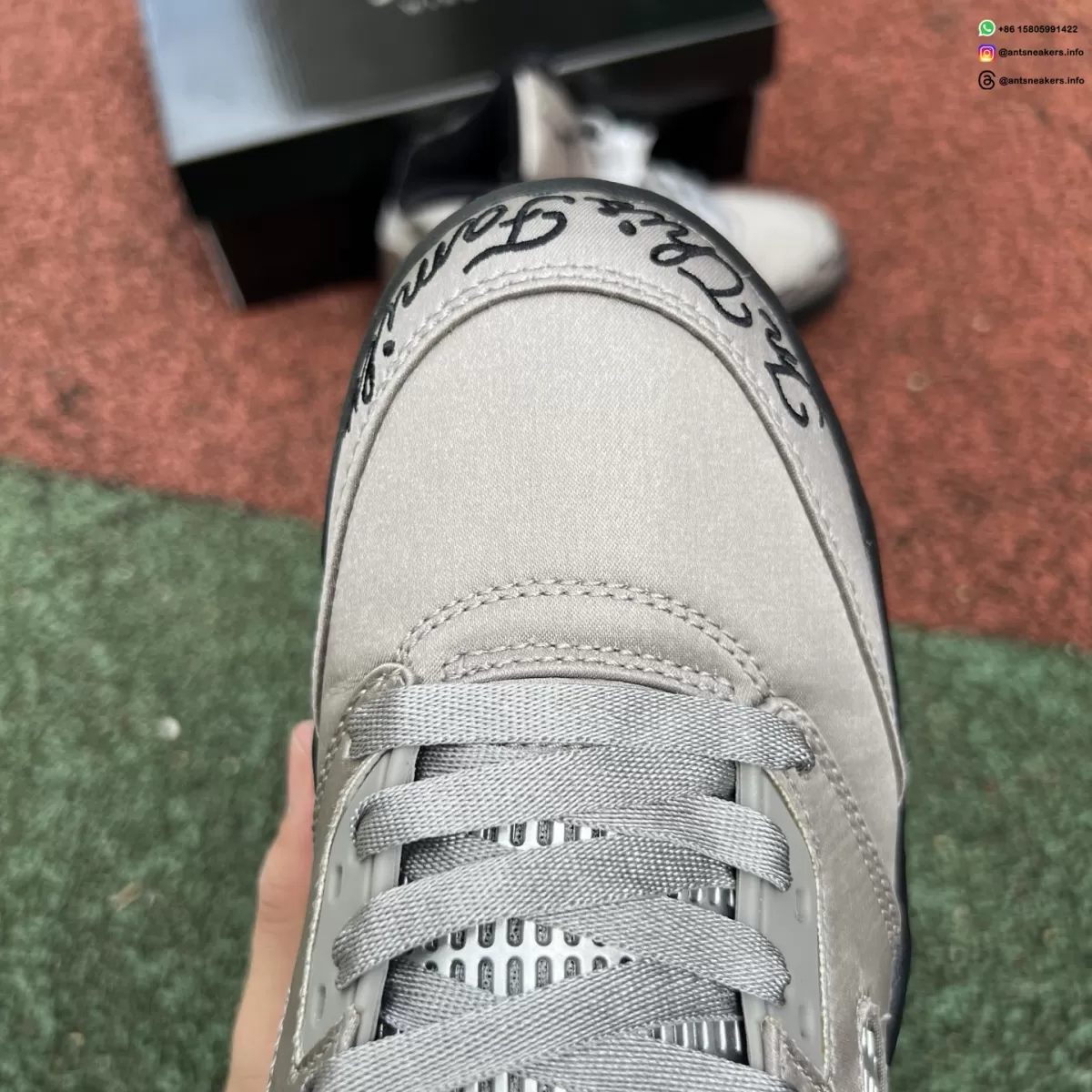Wmns Air Jordan 5 Retro 'Wings' IO2038-001