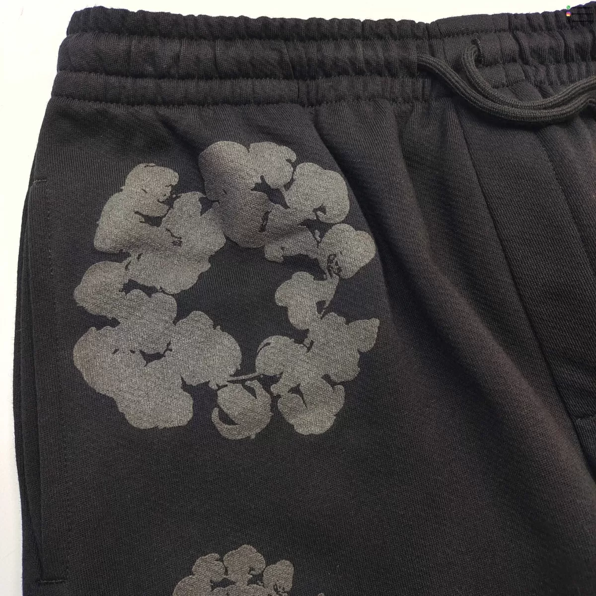 DENIM TEARS 25 Carbon Black Cotton Floral Shorts