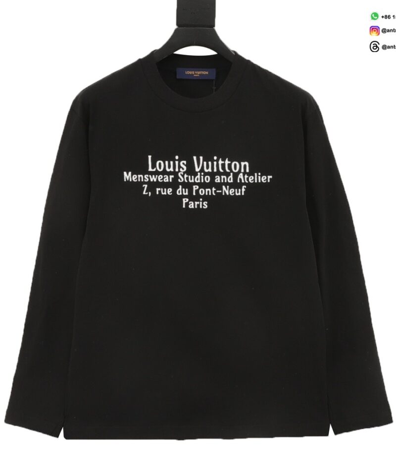 Louis Vuitton Runway Logo Print Long Sleeve T-Shirt – Black