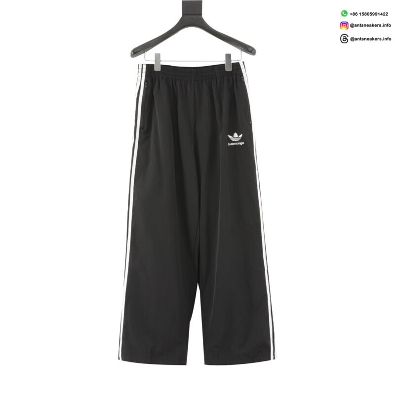Balenciaga x adidas Three-Stripes Track Pants – 25FW Collaboration | Unisex Sports Streetwear